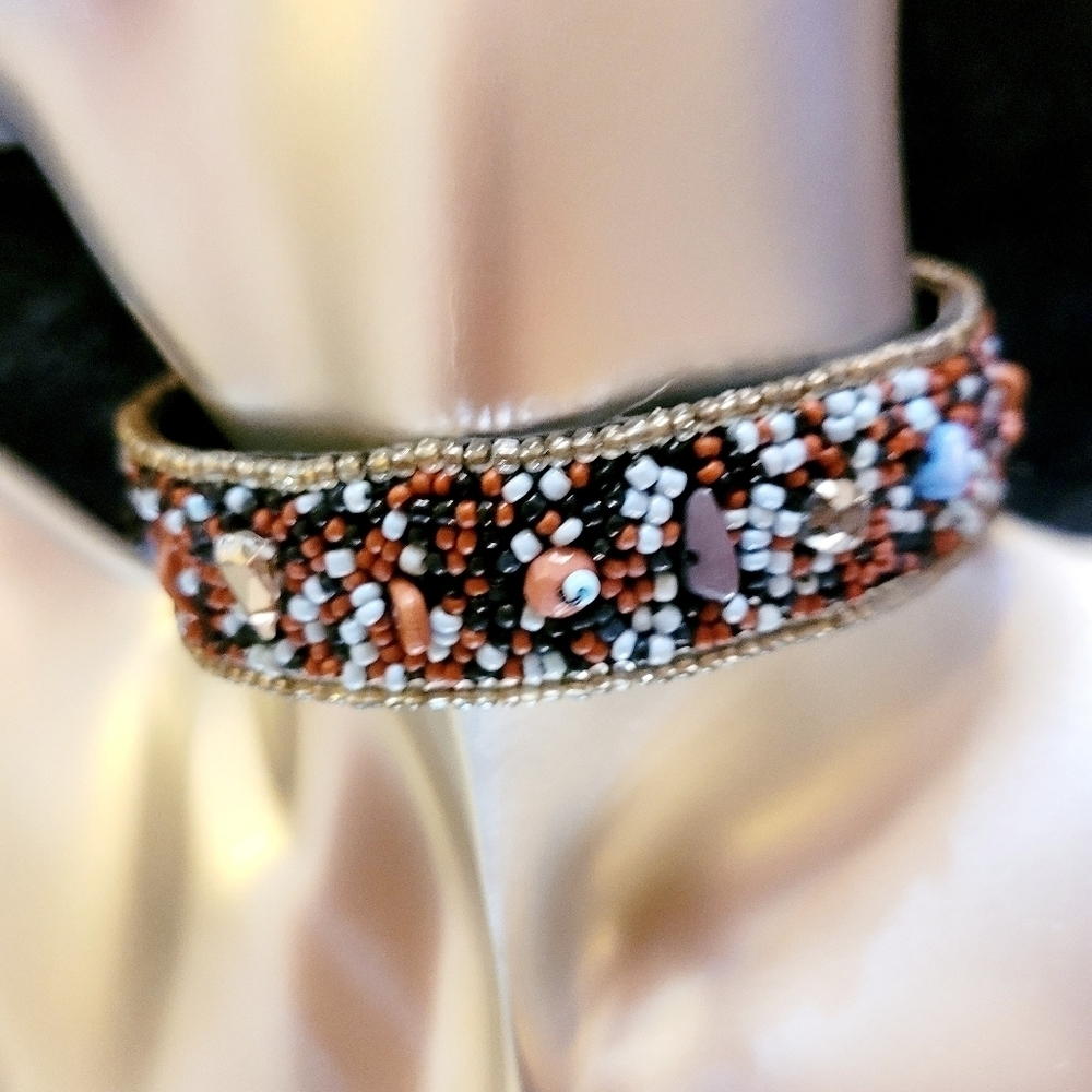 TURQUOISE & CORAL BEADED CHOKER NECKLACE - Picture 5 of 12